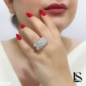 انگشتر نقره زنانه لاریسا AZ14