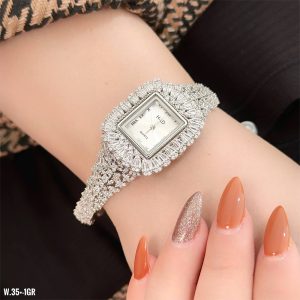 ساعت نقره لوکس زنانه لاریسا SL04