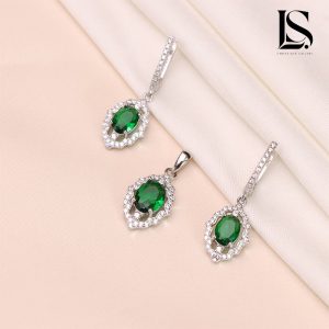 نیم ست نقره زنانه لاریسا NS14