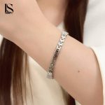 ساعت نقره زنانه لاریسا SL19