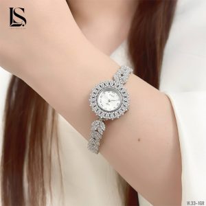 ساعت نقره زنانه لاریسا SL19