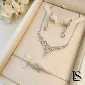 سرویس نقره زنجیری زنانه لاریسا SZ17