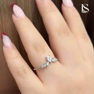 انگشتر نقره زنانه لاریسا AZ21