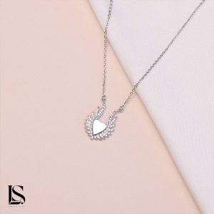 پلاک نقره دخترانه لاریسا PD19