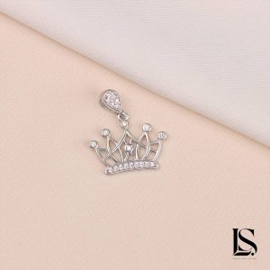 پلاک نقره دخترانه لاریسا PD22